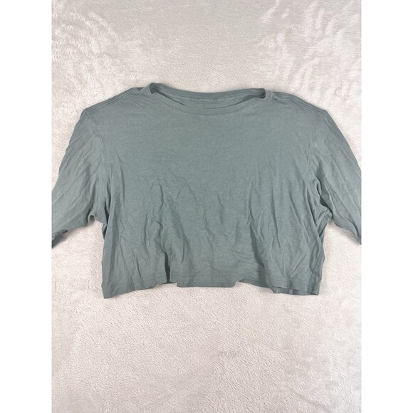 Lululemon Cortes T-Shirt Crop Light Green Size 8 Running Casual Pullover - Picture 7 of 7